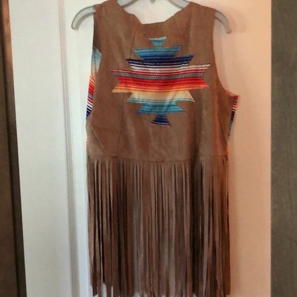 Fringe aztec vest - Picture 2 of 4